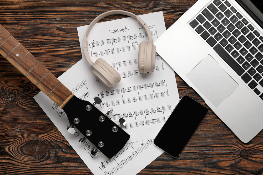 How To Write Better Lyrics: With The Power Of Songwriting Software